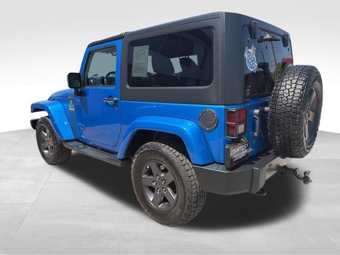 Used 2016 Jeep Wrangler Sport image 4