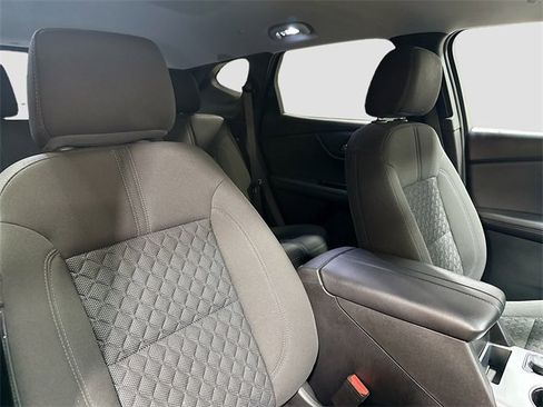 Used 2020 Chevrolet Blazer LT image 26