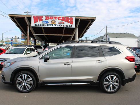 Used 2019 Subaru Ascent Limited w/ Popular Package #2 image 3