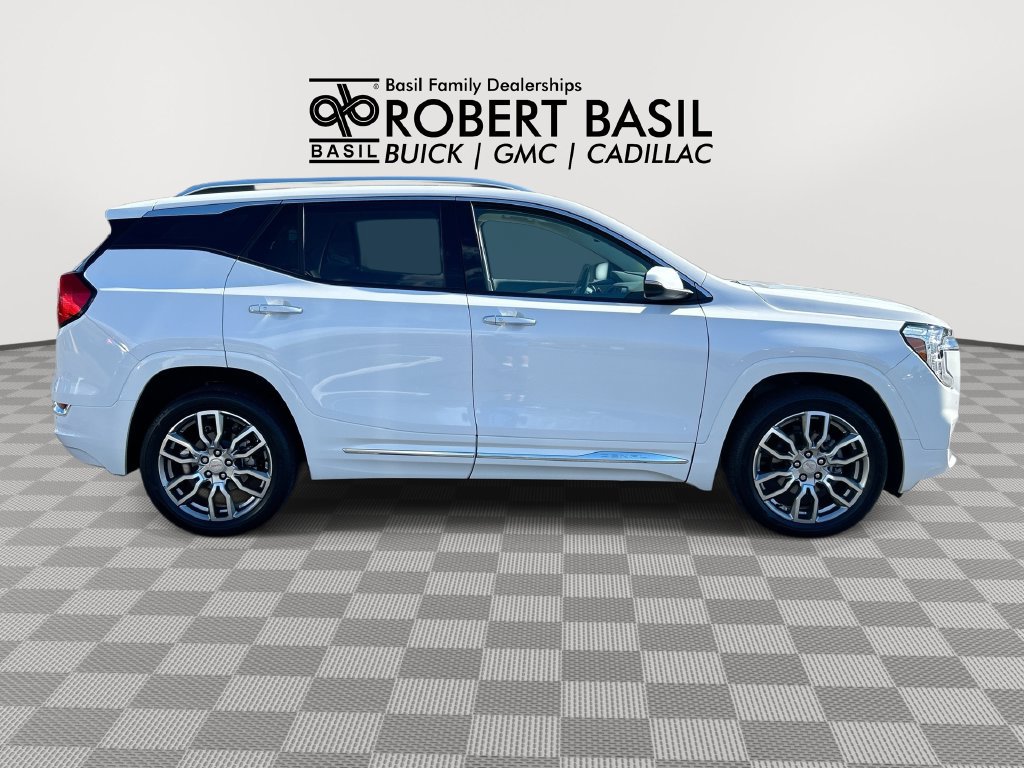 Used 2022 GMC Terrain Denali AWD/4WD image 9