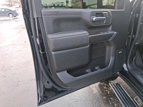 Used 2023 GMC Sierra 2500 AT4 w/ AT4 Premium Plus Package image 10