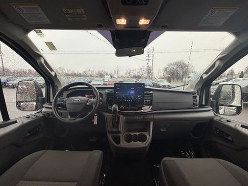 Used 2023 Ford Transit 350 XLT image 16