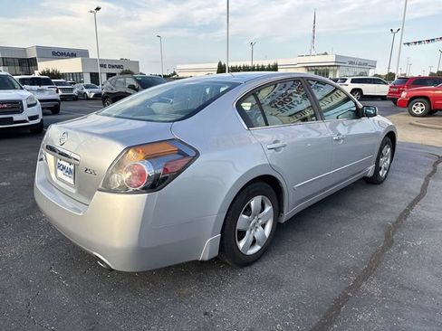 Used 2007 Nissan Altima 2.5 S FWD image 2