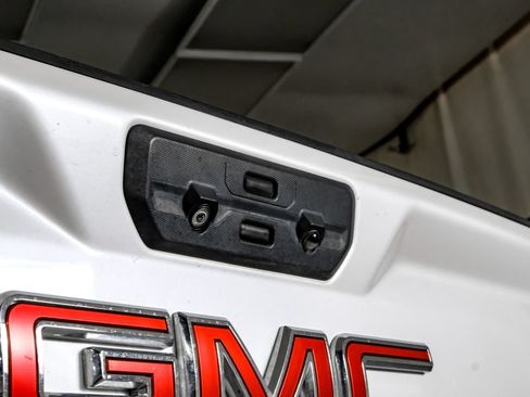 Used 2022 GMC Sierra 2500 Denali w/ Denali Ultimate Package AWD/4WD image 47