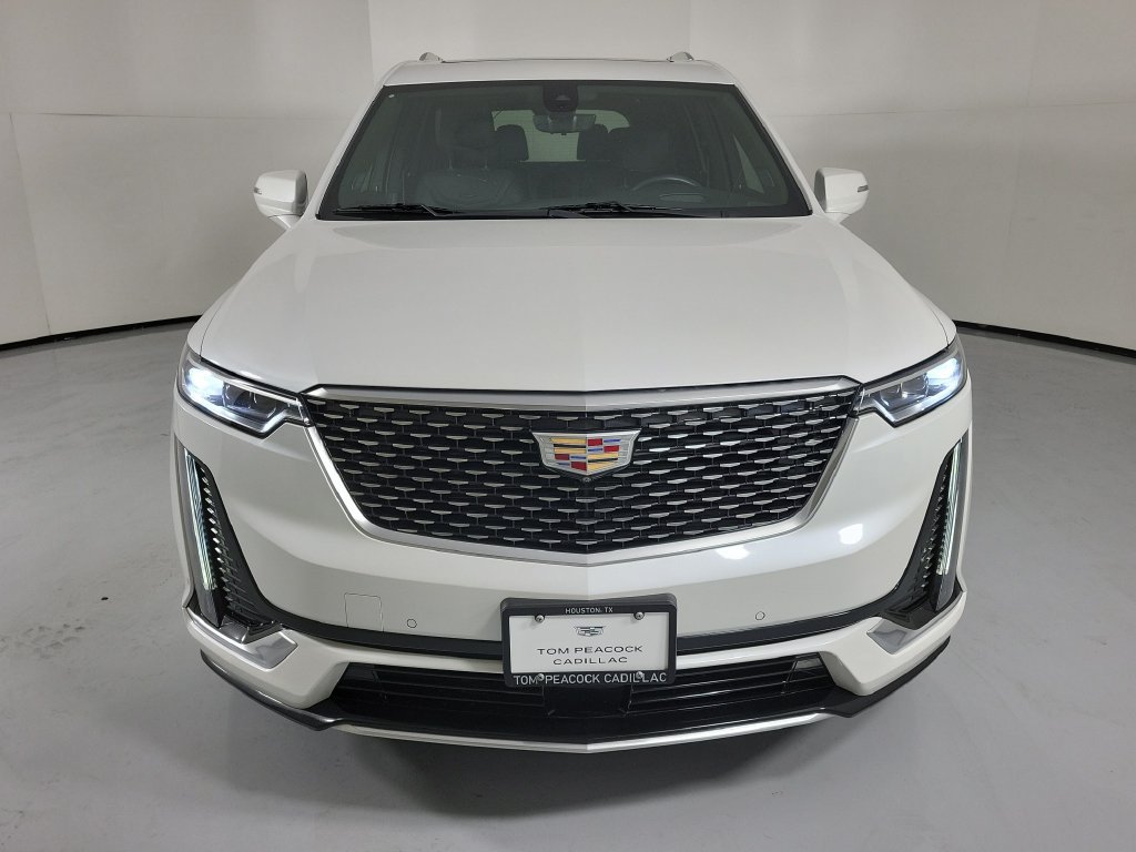 Certified 2023 Cadillac XT6 Premium Luxury w/ Technology Package FWD image 2