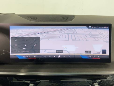 Used 2026 BMW X5 sDrive40i w/ Premium Package image 25