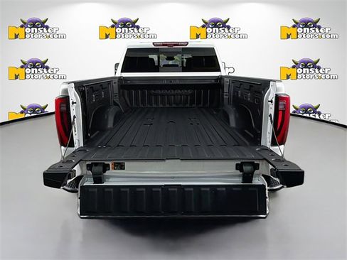 Used 2024 GMC Sierra 2500 Denali Ultimate image 27