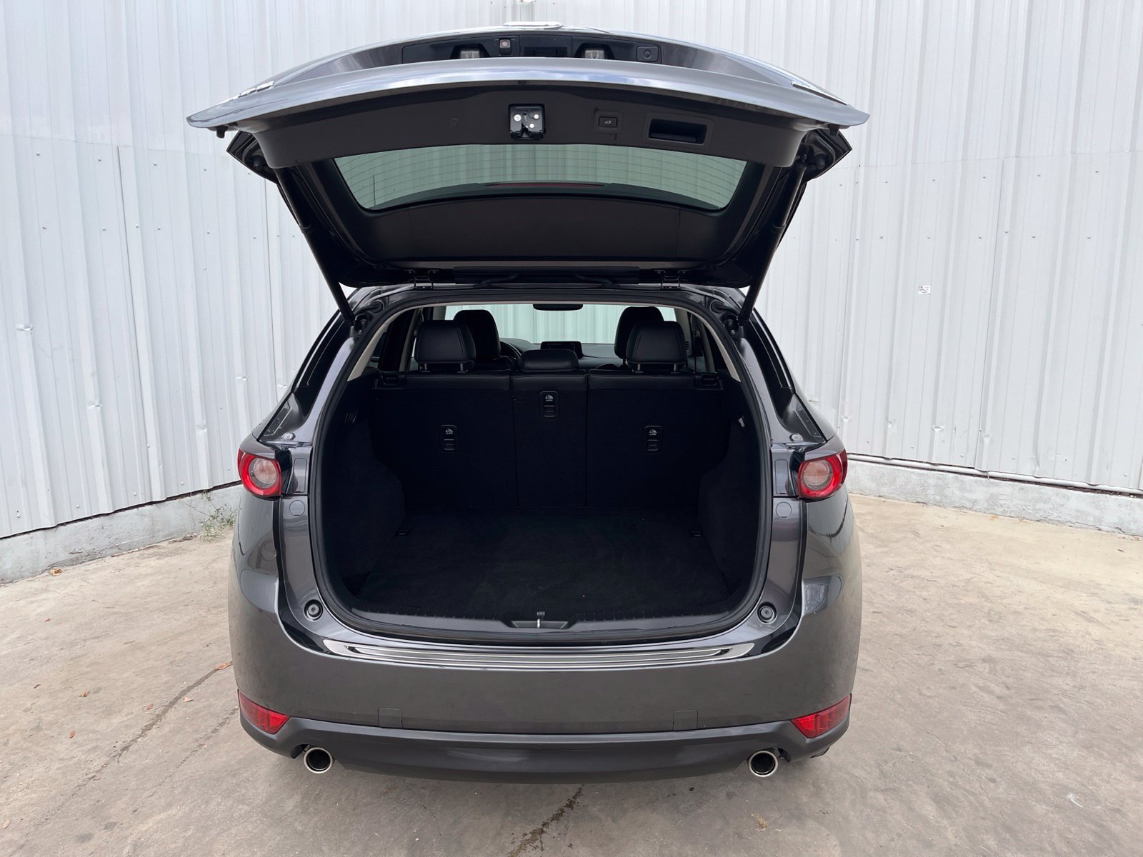 Used 2020 MAZDA CX-5 Touring FWD image 8