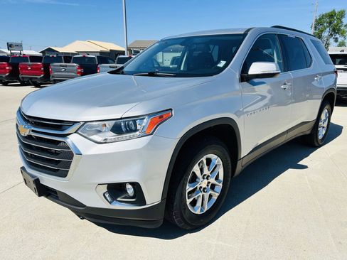 Used 2019 Chevrolet Traverse LT FWD image 35