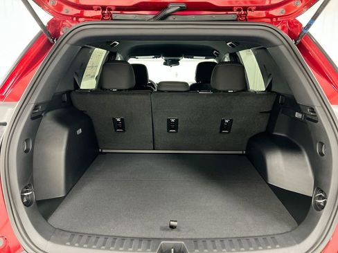 New 2026 Chevrolet Equinox LT FWD image 24