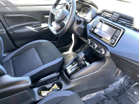 Certified 2025 Nissan Versa SV w/ Trunk Package FWD image 9