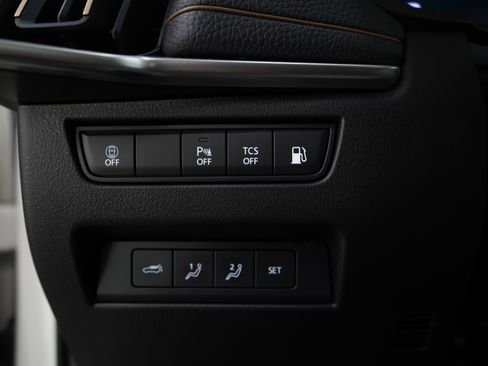 Certified 2024 MAZDA CX-90 Plug-In Hybrid w/ Premium Pkg image 29