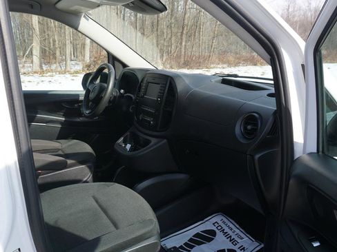 Used 2020 Mercedes-Benz Metris w/ Driver Efficiency Package image 12