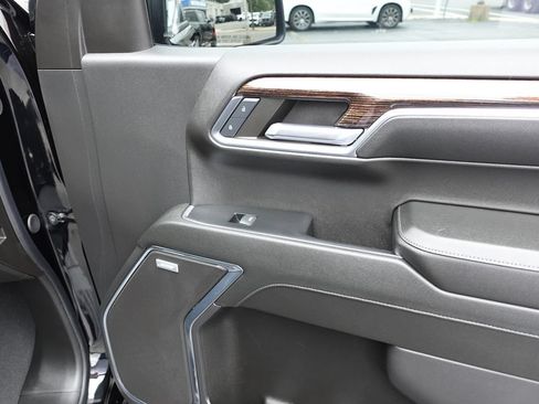 Used 2024 GMC Sierra 1500 Elevation w/ Elevation Premium Package AWD/4WD image 39