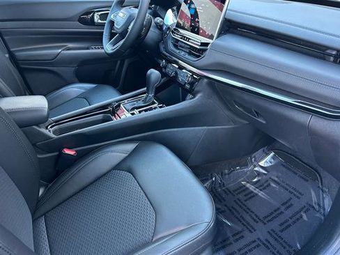 New 2026 Jeep Compass Latitude image 13