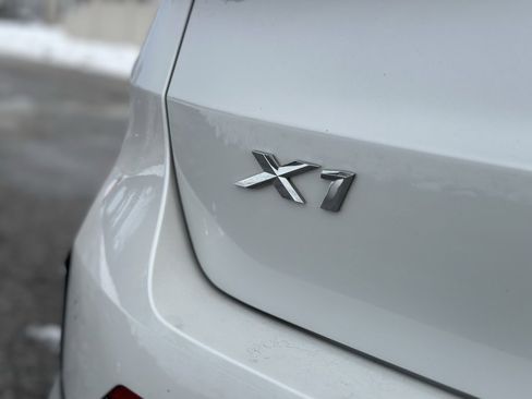 Used 2023 BMW X1 xDrive28i w/ Premium Package image 16