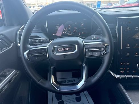 Used 2026 GMC Acadia Elevation w/ Elevation Premium Package FWD image 26