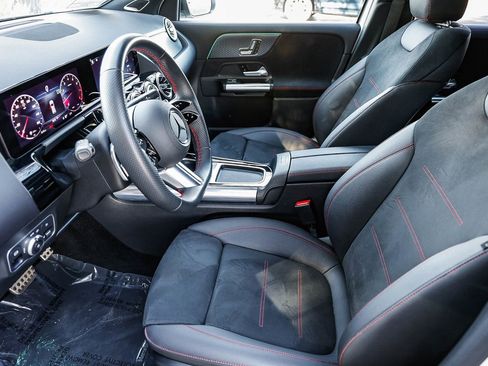 Certified 2025 Mercedes-Benz GLA 250 image 18