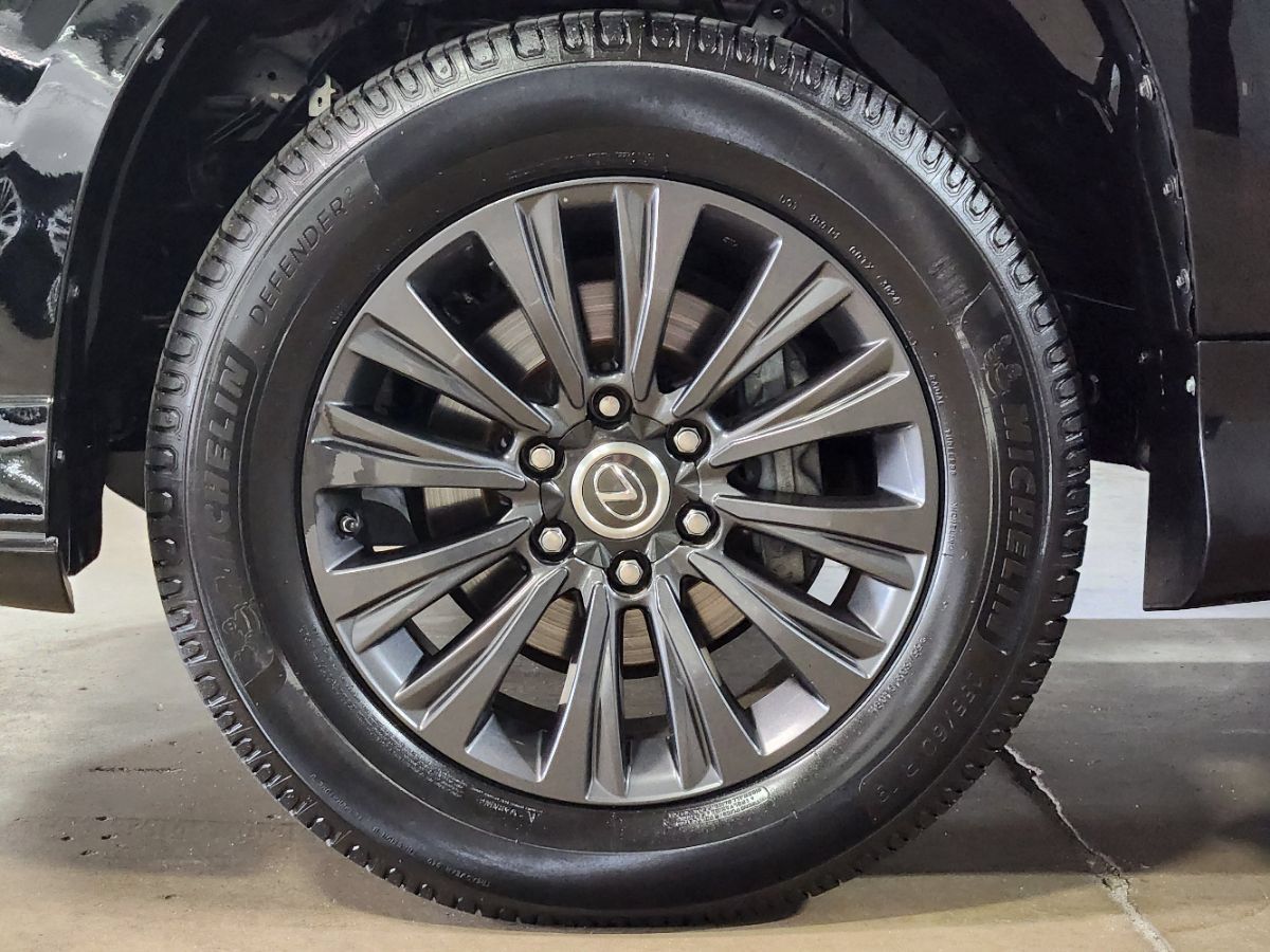 Used 2020 Lexus GX 460 Premium AWD/4WD image 23