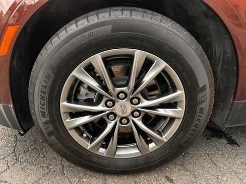 Used 2022 Cadillac XT5 Premium Luxury w/ Technology Package AWD/4WD image 22