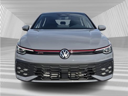 New 2026 Volkswagen GTI SE image 3