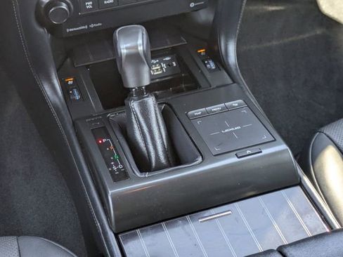 Used 2022 Lexus GX 460 Premium w/ Premium Package image 14