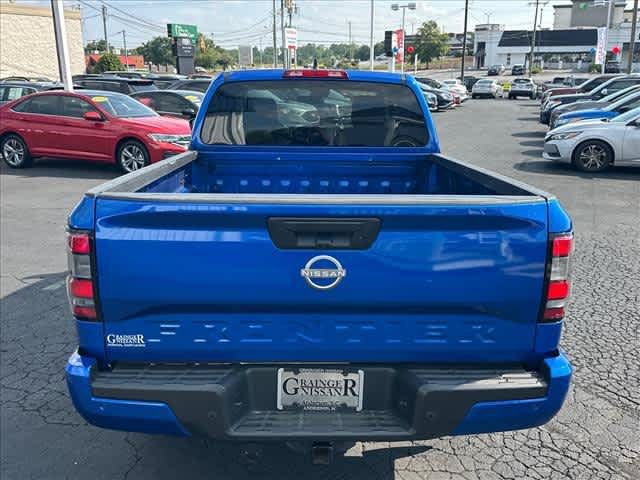 Certified 2025 Nissan Frontier SV RWD image 4