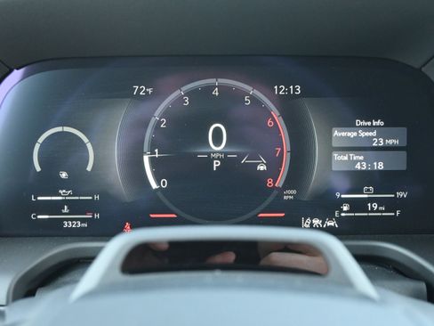 Used 2025 Lexus GX 550 w/ Accessory Package (Z1) image 12