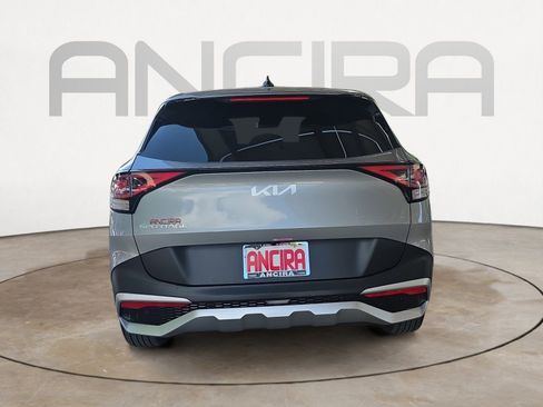 Certified 2025 Kia Sportage LX FWD image 7