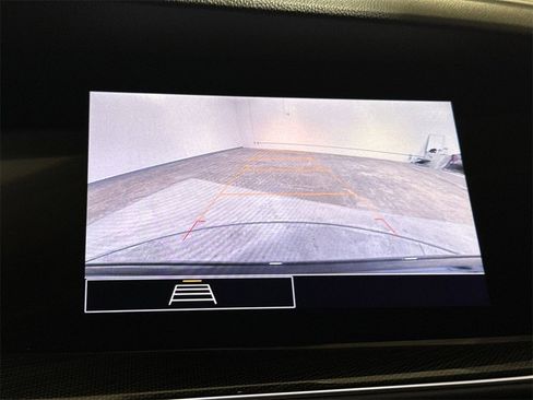 Used 2022 Buick Envision Preferred w/ Sport Touring Package image 14