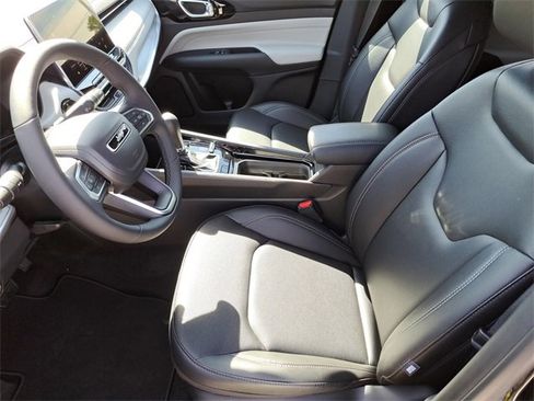 New 2026 Jeep Compass Limited image 15