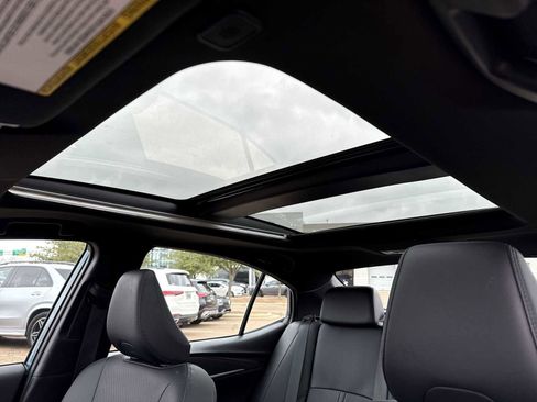 Used 2025 Toyota Camry XSE image 17