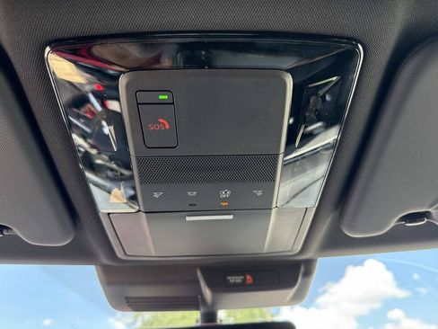 New 2026 Mitsubishi Outlander LE FWD image 42