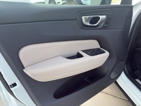 New 2026 Volvo XC60 T8 Plus w/ Protection Package Premier image 15