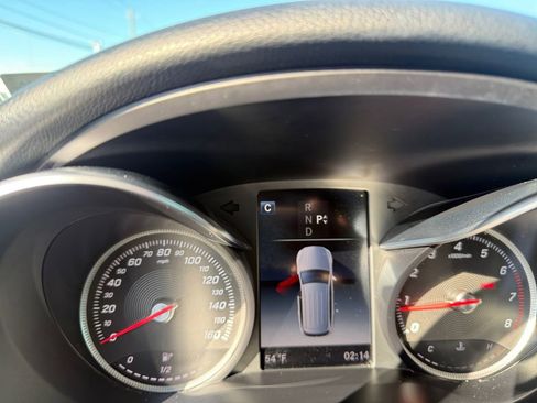 Used 2018 Mercedes-Benz GLC 300 image 17