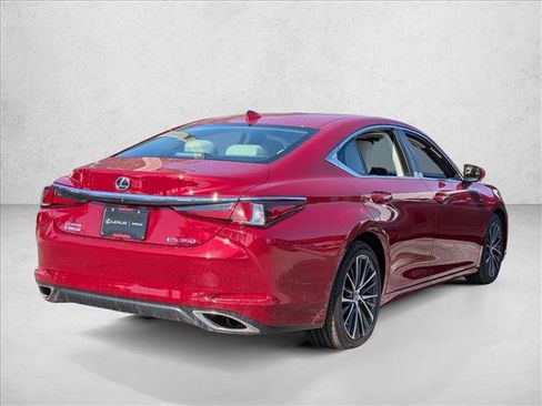 Certified 2025 Lexus ES 350 w/ Premium Package image 5