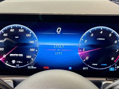 Certified 2025 Mercedes-Benz GLB 35 AMG 4MATIC image 12