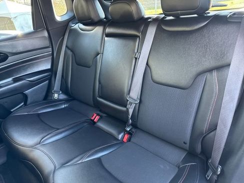 Used 2024 Jeep Compass Trailhawk image 23