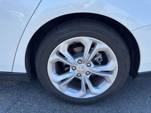 Used 2025 Honda Accord LX image 23