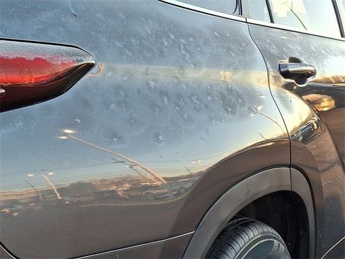 Certified 2024 Toyota Highlander LE image 8