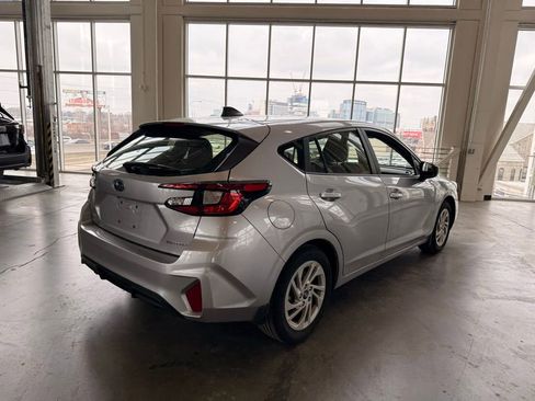 Used 2024 Subaru Impreza 2.0i image 3