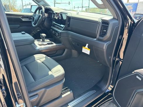 New 2026 Chevrolet Silverado 1500 RST w/ RST All Star Premium Package AWD/4WD image 35
