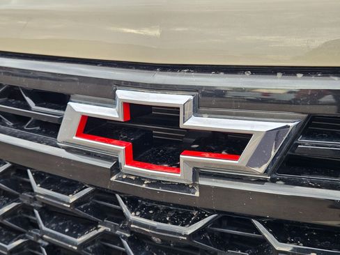 Certified 2022 Chevrolet Silverado 1500 ZR2 w/ Technology Package AWD/4WD image 10