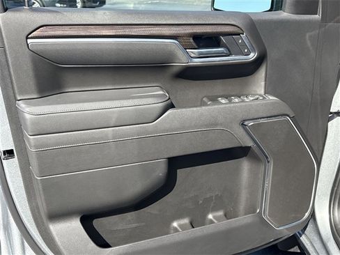 Certified 2025 Chevrolet Silverado 1500 LT image 22