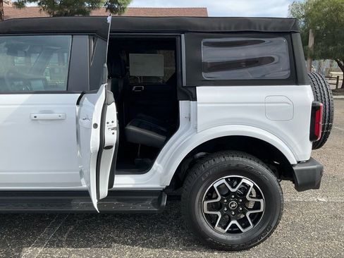 New 2025 Ford Bronco Outer Banks image 30