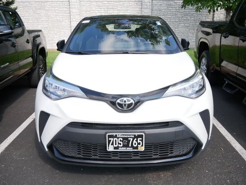 Used 2022 Toyota C-HR Nightshade FWD image 3