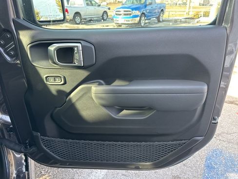 New 2026 Jeep Wrangler Rubicon image 49