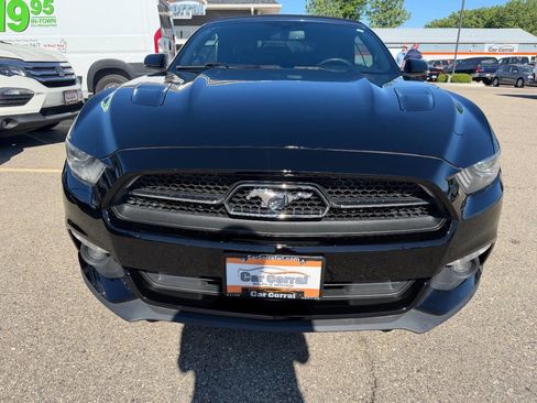 Used 2015 Ford Mustang GT Premium w/ Equipment Group 401A RWD image 16