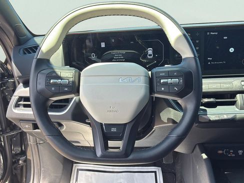 Used 2025 Kia K4 GT-Line FWD image 28