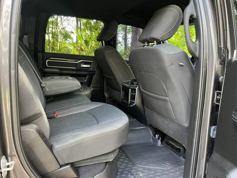 Used 2019 RAM 3500 Big Horn RWD image 16